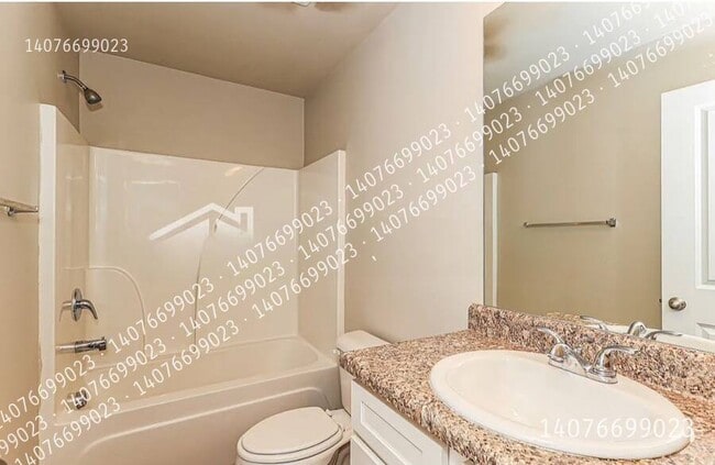 Building Photo - 6020 Raventree Ct