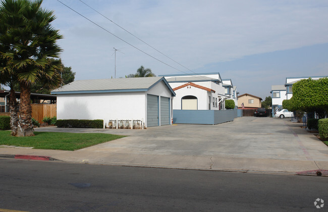 Foto del edificio - 1670-1676 Elm Ave