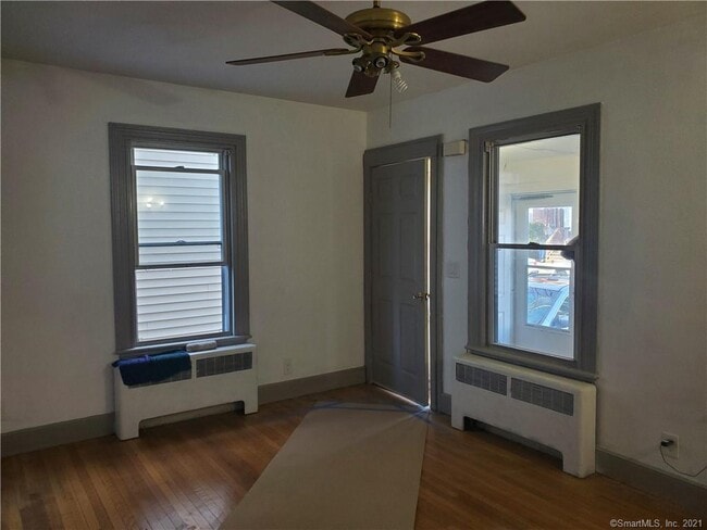 Foto del edificio - 267 Davenport Ave