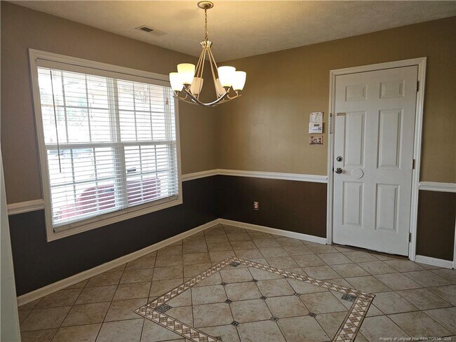 Foto del edificio - 118 Garfield Dr