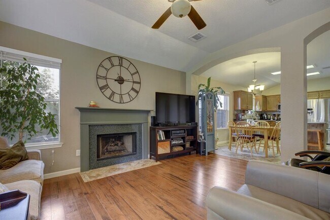 Building Photo - 2949 Lagerway Cove