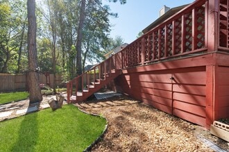 Building Photo - 11 Korbel Ct