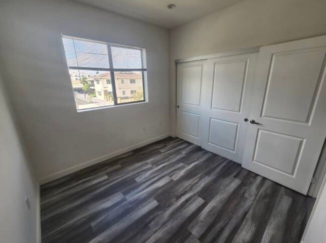 Building Photo - 6824 Ben Ave