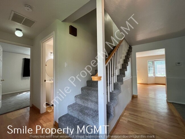 Photo - Spacious 5 bedrooms house in Beaverton