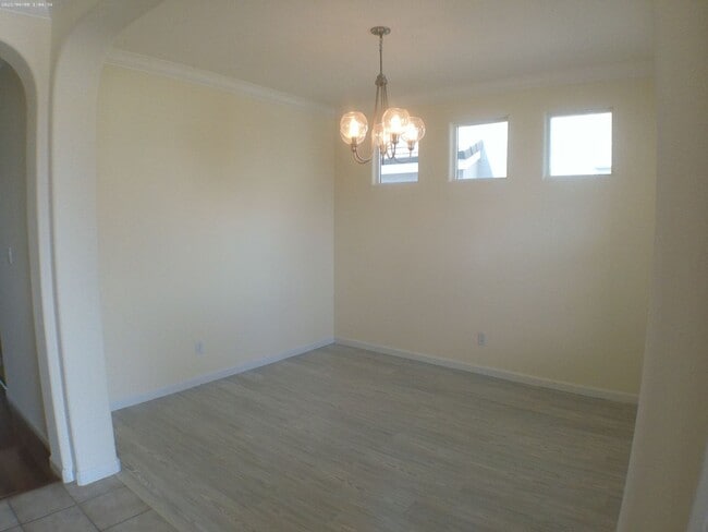 Building Photo - 3 Bed| 2 Bath | 1660 SF | Single Story | Tenant pays $175 monthly for WS&G