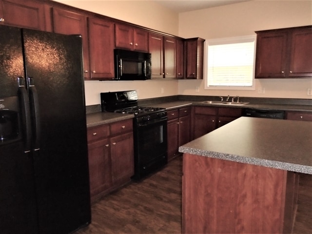 Building Photo - 5232 Lexmark Cir SW