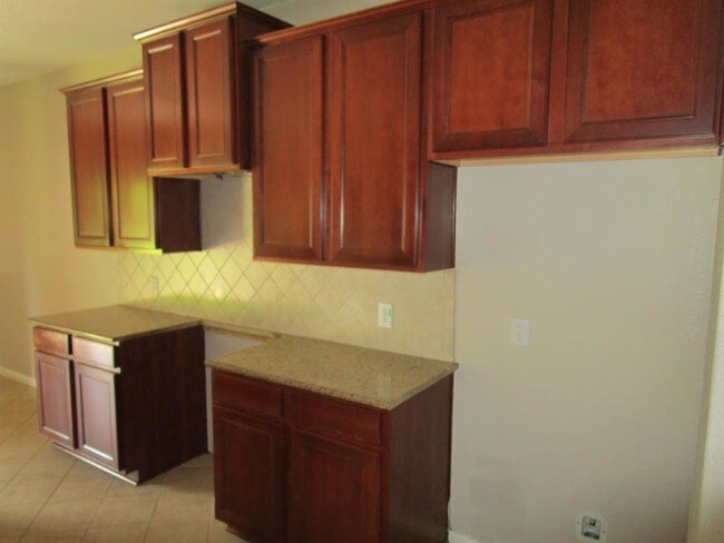 Building Photo - 2414 Appian Way