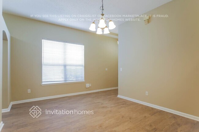 Foto del edificio - 1817 Enterprise Ave