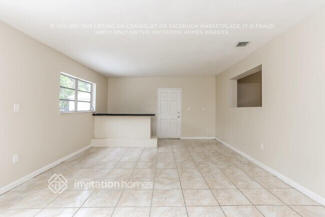 Foto del edificio - 1270 NW 196th St