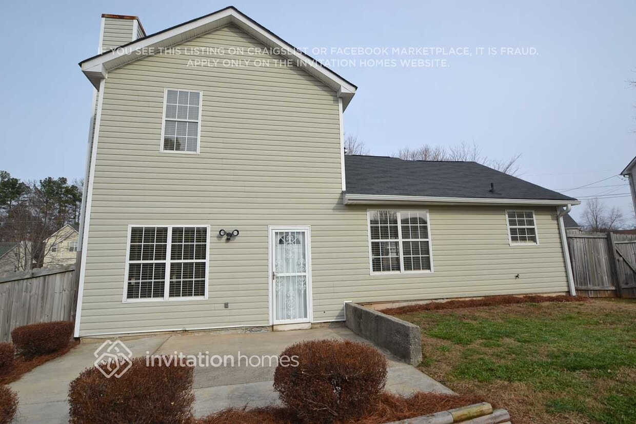 Foto del edificio - 3399 Columbia Crossing Dr