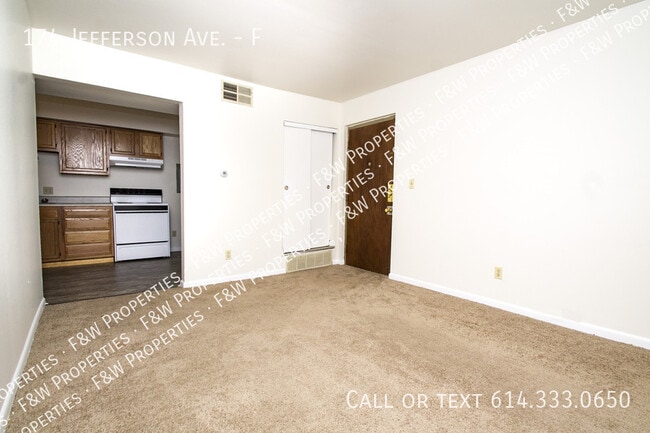 Foto del edificio - 174 Jefferson Ave