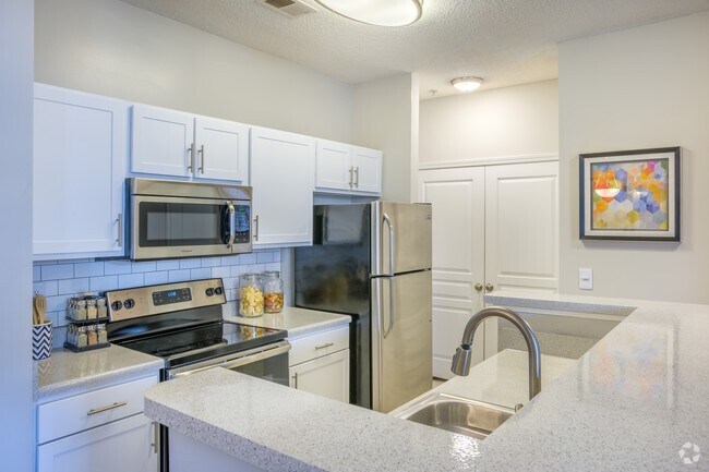 Steelecroft Place 3 Bedroom Apartments for Rent