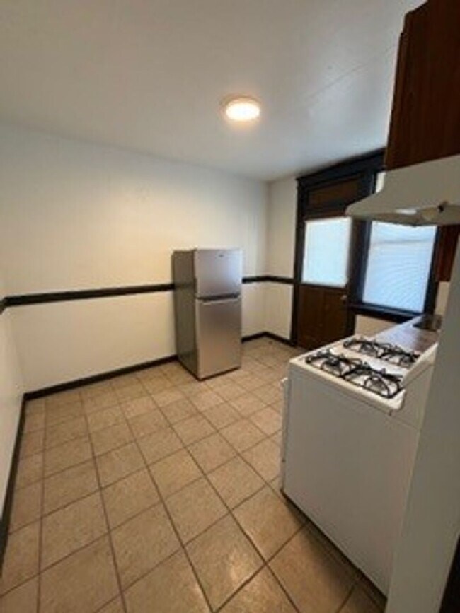 Foto del edificio - Bingham Apartments