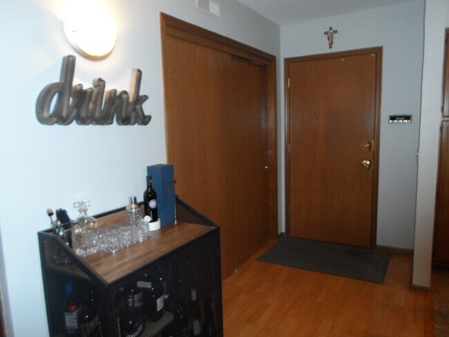 Building Photo - 6400 W Berteau Ave