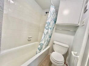 Building Photo - 2750 Holly Hall St