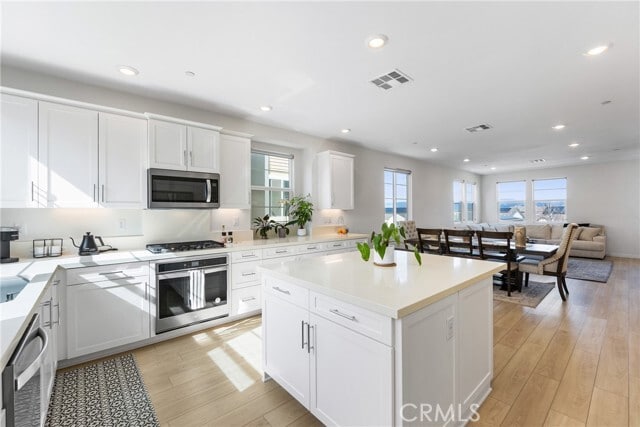 Building Photo - 27113 Vly Oak Pl