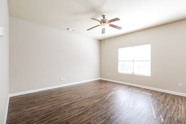 Building Photo - 1213 Faye Ct