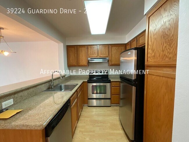 Foto del edificio - 39224 Guardino Dr