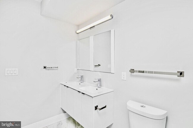 Foto del edificio - Brand New Luxury Apartments