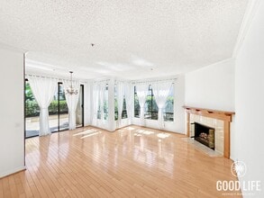 Building Photo - 5805 Friars Rd