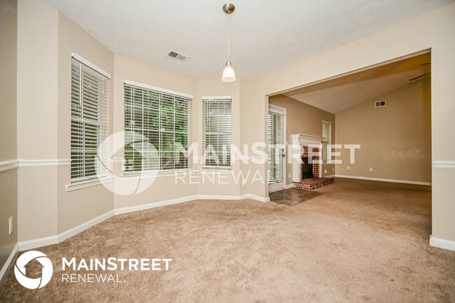 Building Photo - 12246 Cypress Way