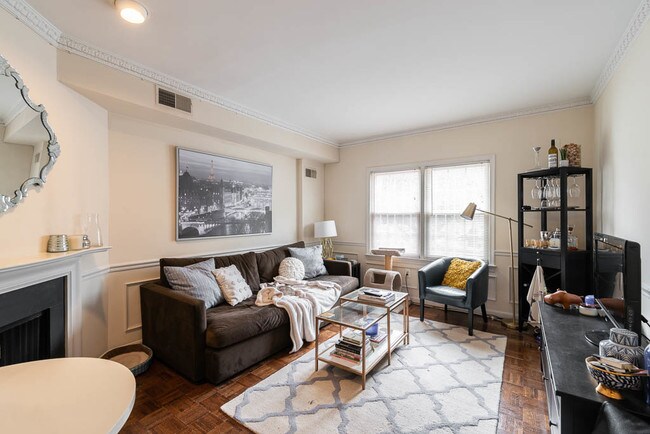 Foto del edificio - 1809 T St NW