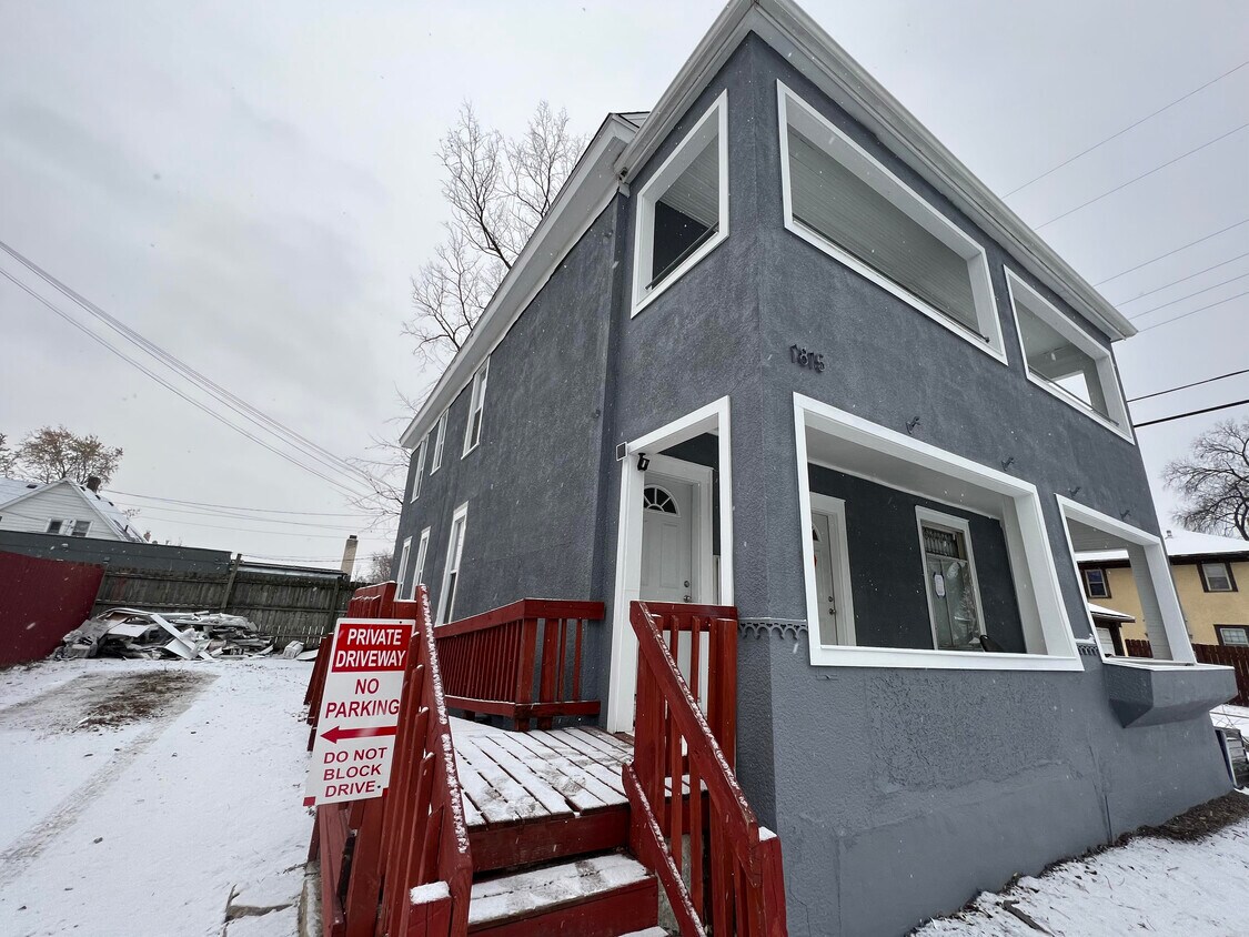 Foto principal - 1815 E 35th St