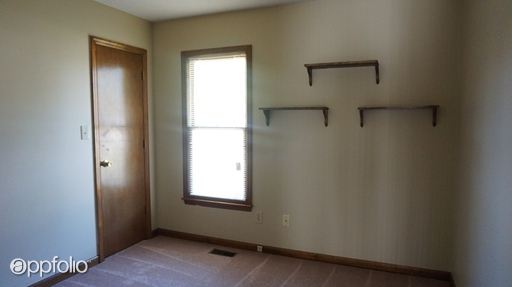 Building Photo - 3 br, 2 bath House - 7200 Spring Water Ct