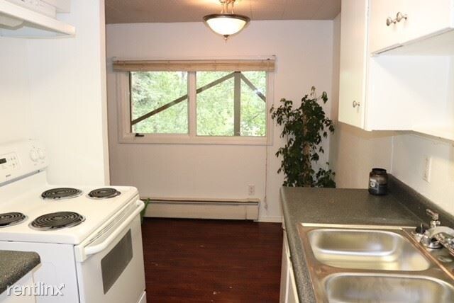 Building Photo - 2 br, 1 bath 4plex - 480 Vista Glen Ct
