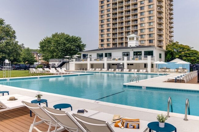 Pool Deck - TowsonTown Place Apartments