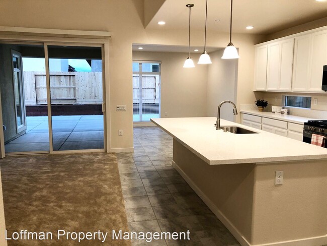 Building Photo - 3 br, 2.5 bath House - 4336 Borderlands Drive
