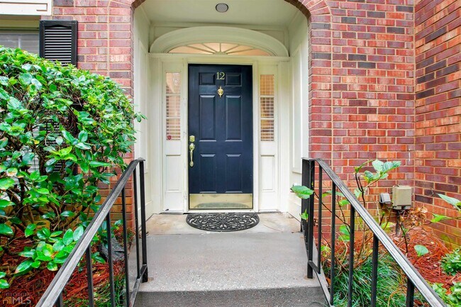 Building Photo - 12 Jefferson Hill Pl NE