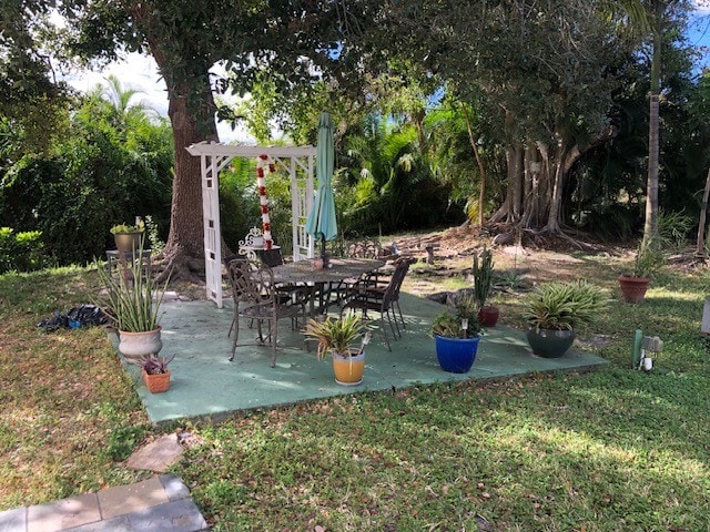 Foto del edificio - 922 Courting Ln