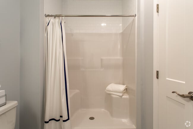 bathroom - Gilbert Crossing