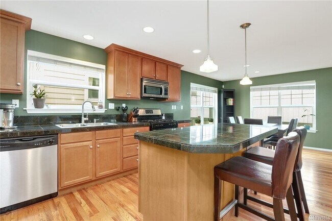 Foto del edificio - 2816 SW Adams St