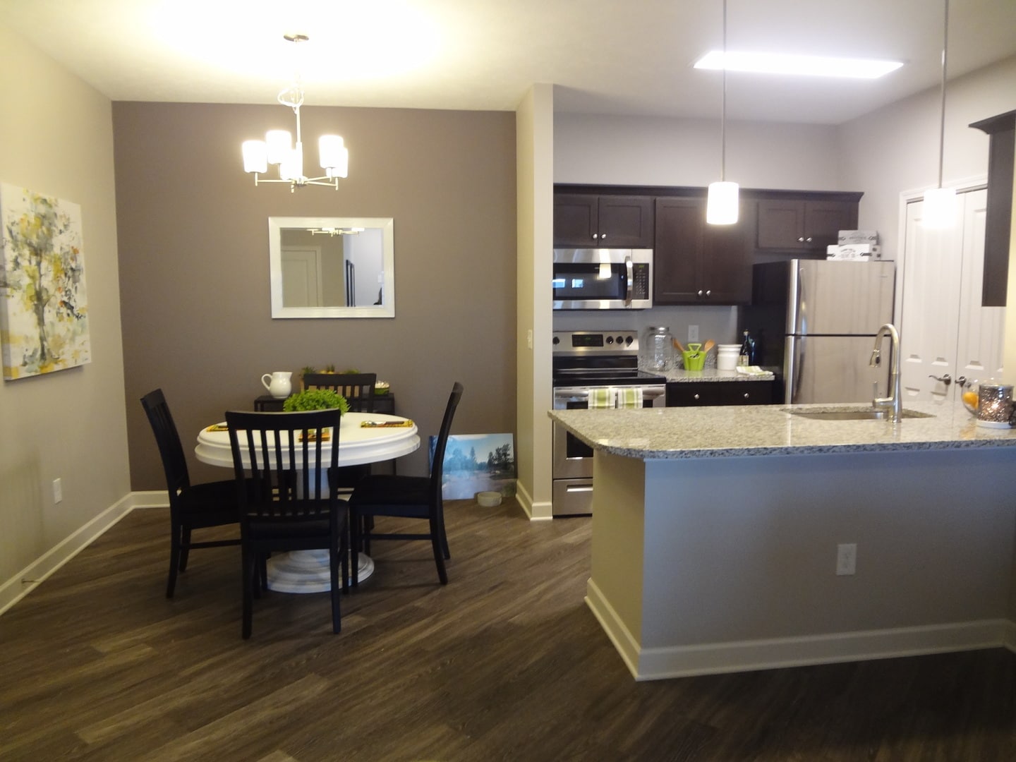 The Shire – The Aspen Suite: First Floor, One Level Luxury...
