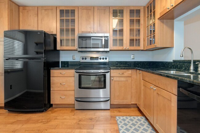 Foto del edificio - Cozy Move-in ready 2 Bed / 2.5 Bath Townho...