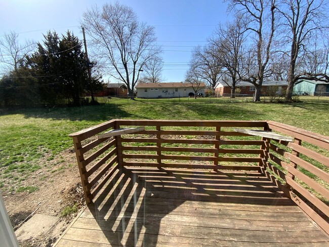 Building Photo - 1801-1803 Garden Dr