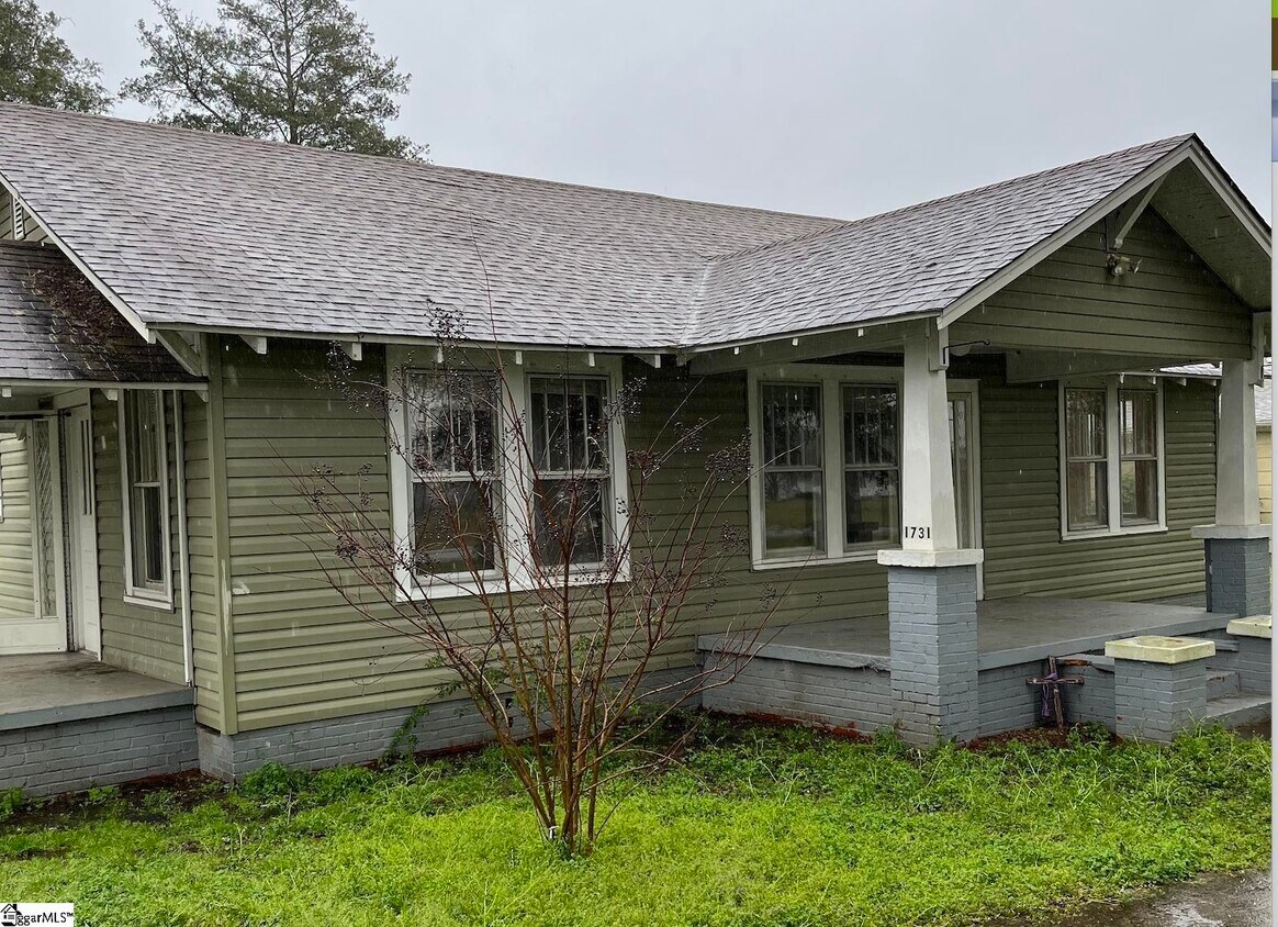 1731 W Rd, Woodruff, SC 29388 House for Rent in Woodruff, SC