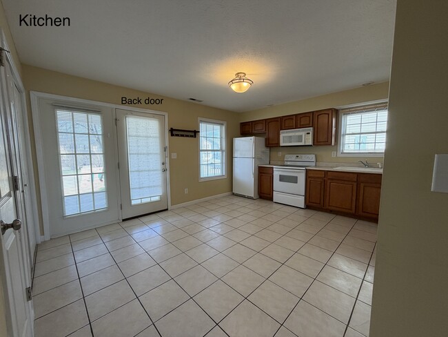 Building Photo - 1273 S Cobble Creek Cir
