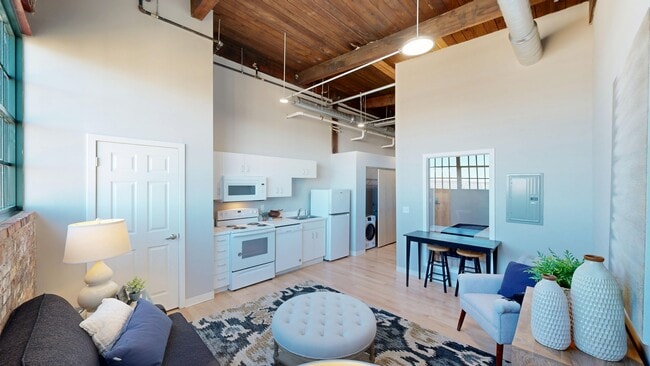 Studio Living Kitchen - 812 Lofts