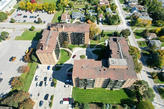 Aerial - 7411 & 7433 Yonge St. and 20 & 30 Clarke Ave