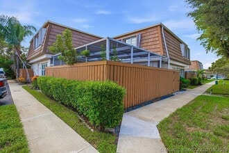 Building Photo - 11635 Ficus St