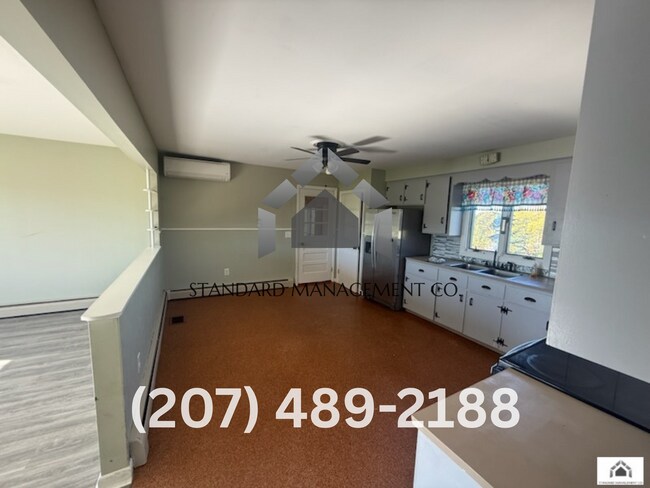 Foto del edificio - Three Bedroom Single Family House for Rent...