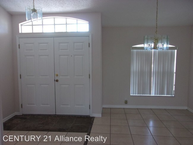 Building Photo - 3 br, 2 bath House - 8293 Norbert Street