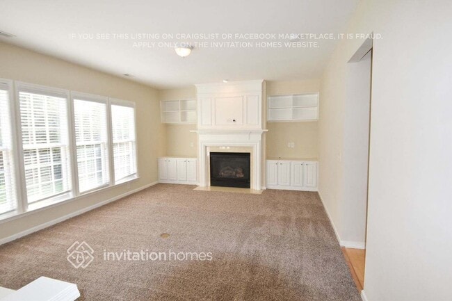 Building Photo - 5304 Granada Hills Dr