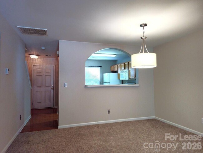 Foto del edificio - 17664 Caldwell Track Dr