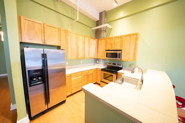 Cocina totalmente equipada - 600 Broadway Ave NW