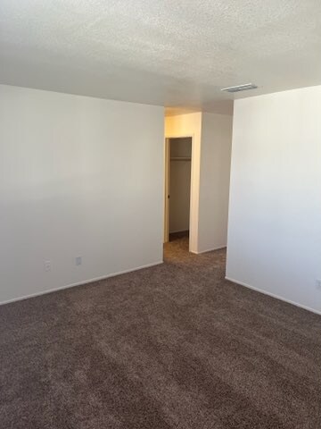 Foto del edificio - 6285 Jacinto Ave