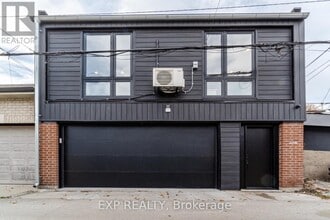 Building Photo - 581 Crawford St